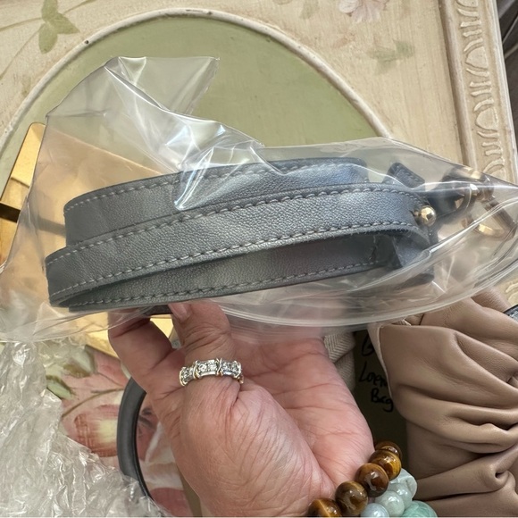 Loewe Rare two toned Limited Edition Bounce Bag Beige Leather Gold HW - Picture 6 of 15